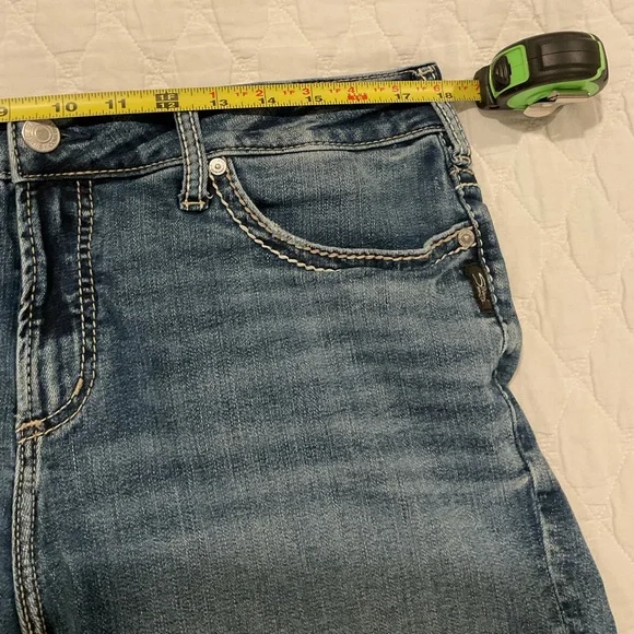 Silver Jeans SUKI Indigo Cuffed Shorts 16W - Picture 9 of 13